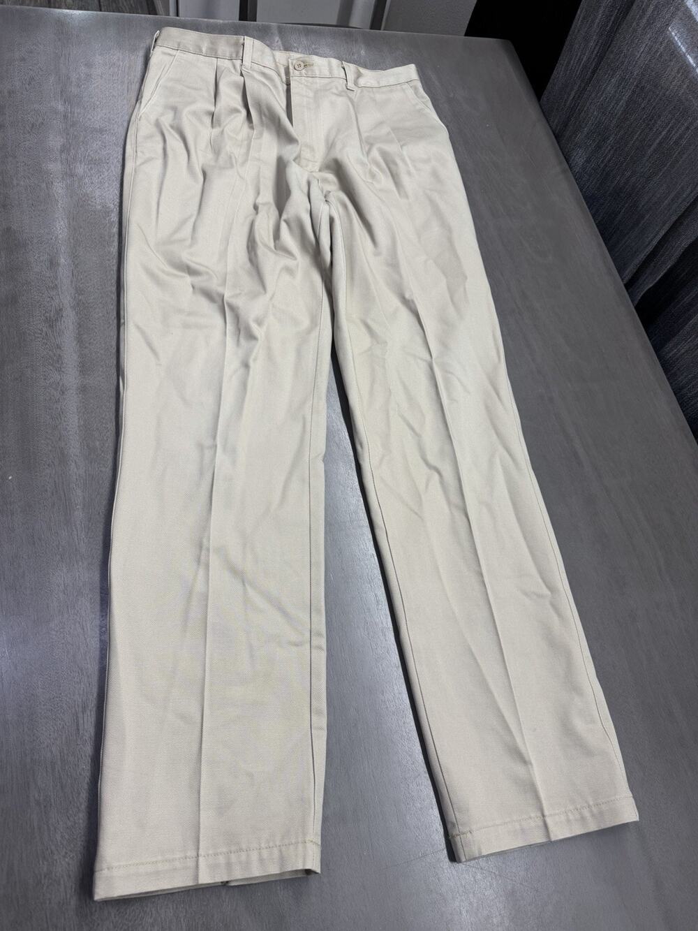 Wrangler Riata 95KH Mens Pleated Front Sz 34x34 Actual Beige